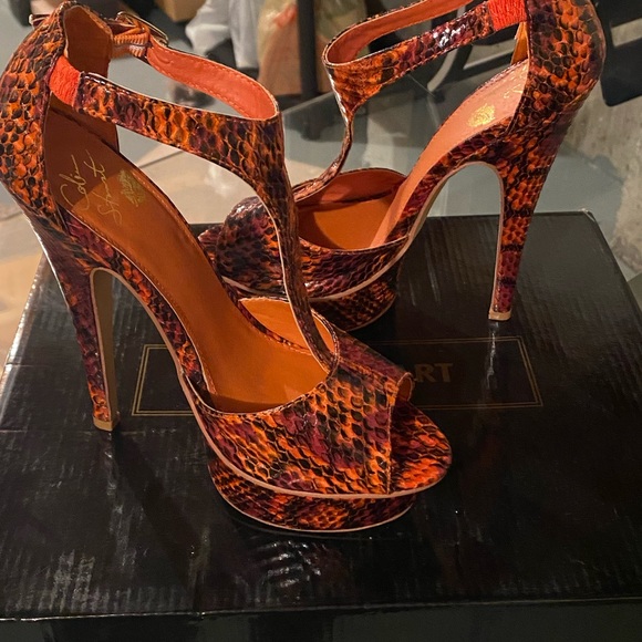 Platform sexy sandals - Picture 4 of 5